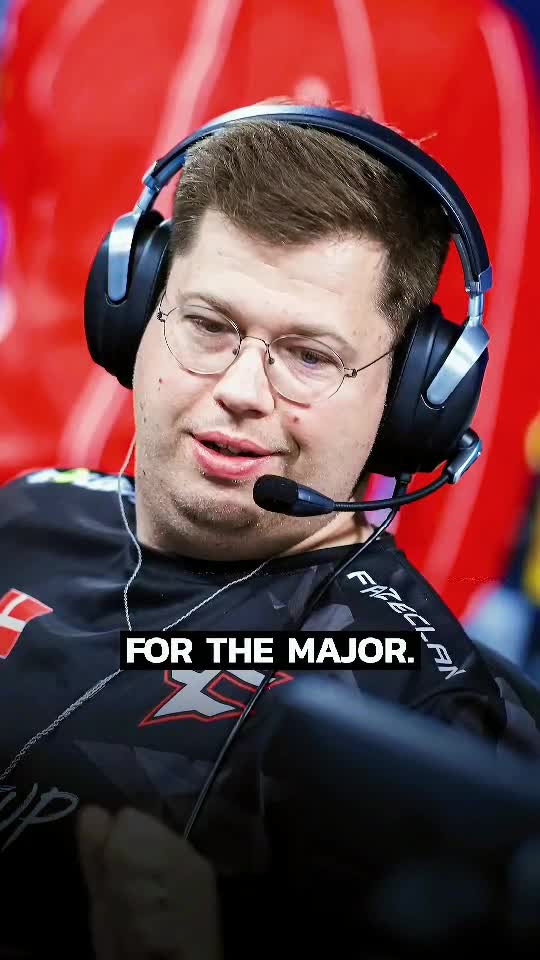 This Changes Everything – s1mple Joins FaZe?! 🤯🔥