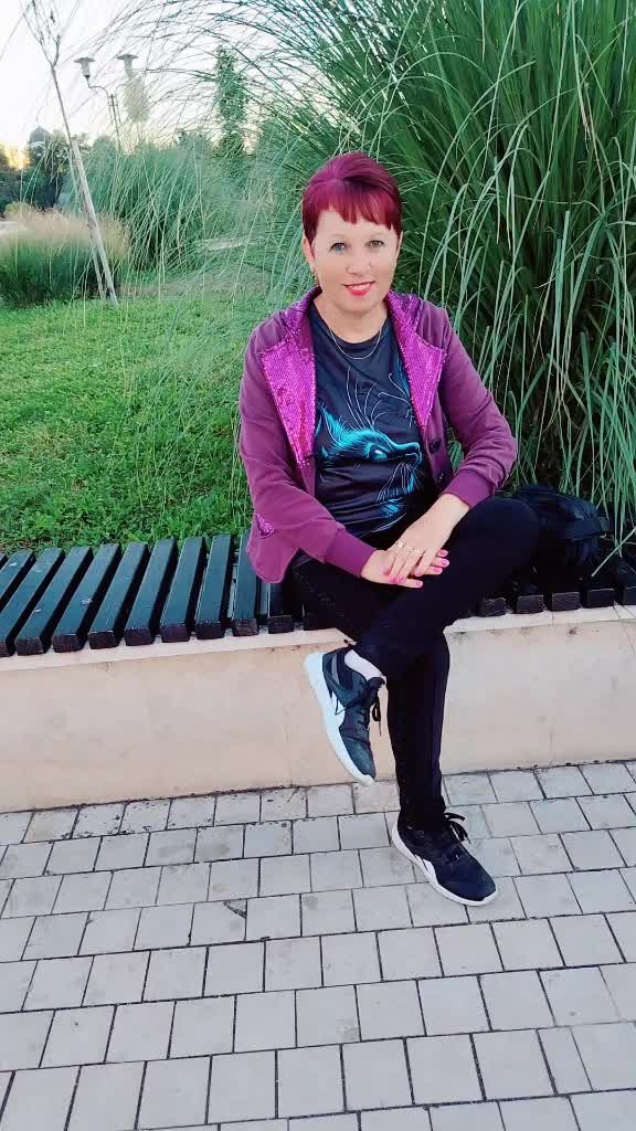 am nevoie de 100 de urmăritor , cine mă ajută? mulțumesc frumos 😘❤️