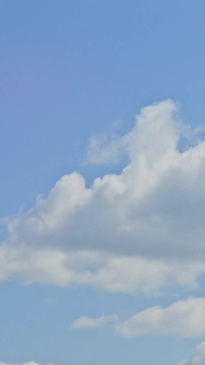 😊