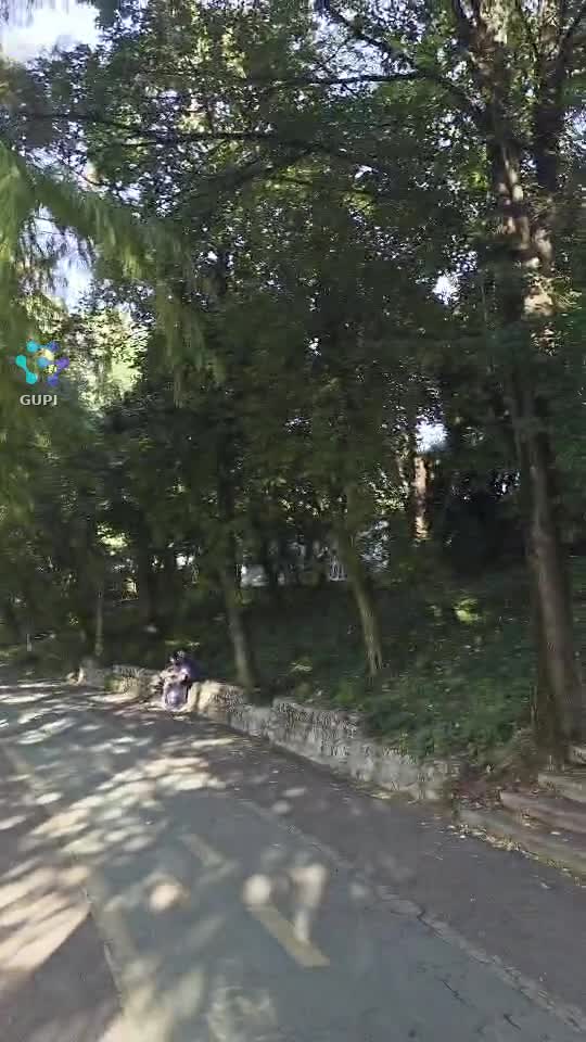 București