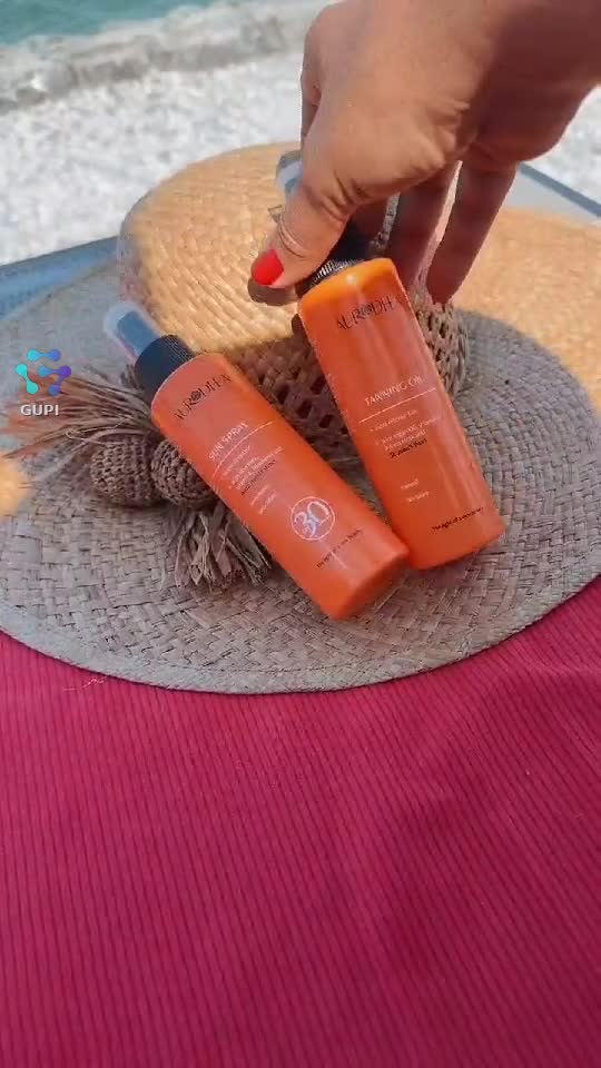 „Bronzul trece, pielea rămâne. O protejez zilnic cu SPF, o hrănesc din interior și mă bucur de soare în siguranță. 🤍☀️”