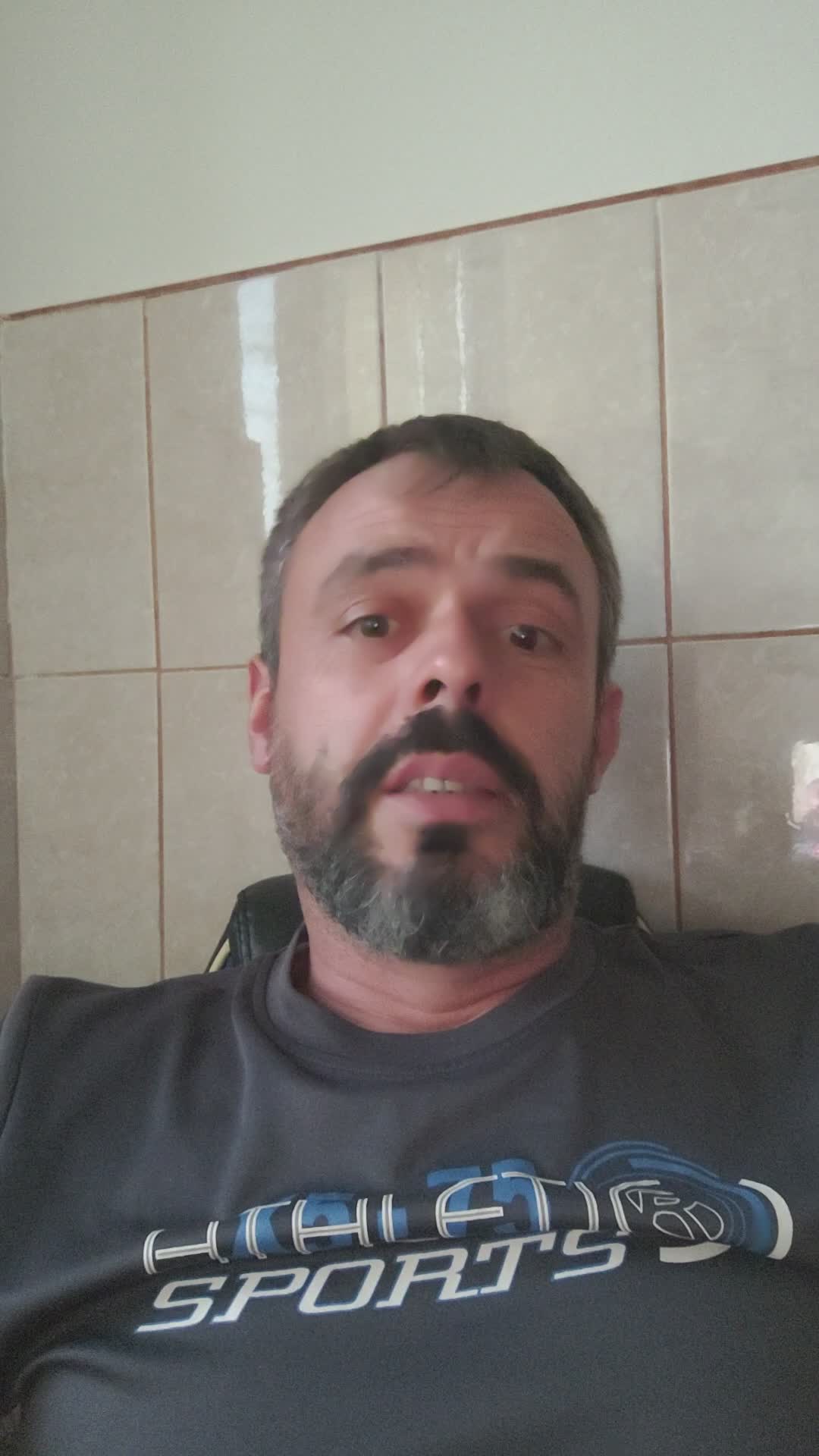 🤪😜
Seară faină 🥂