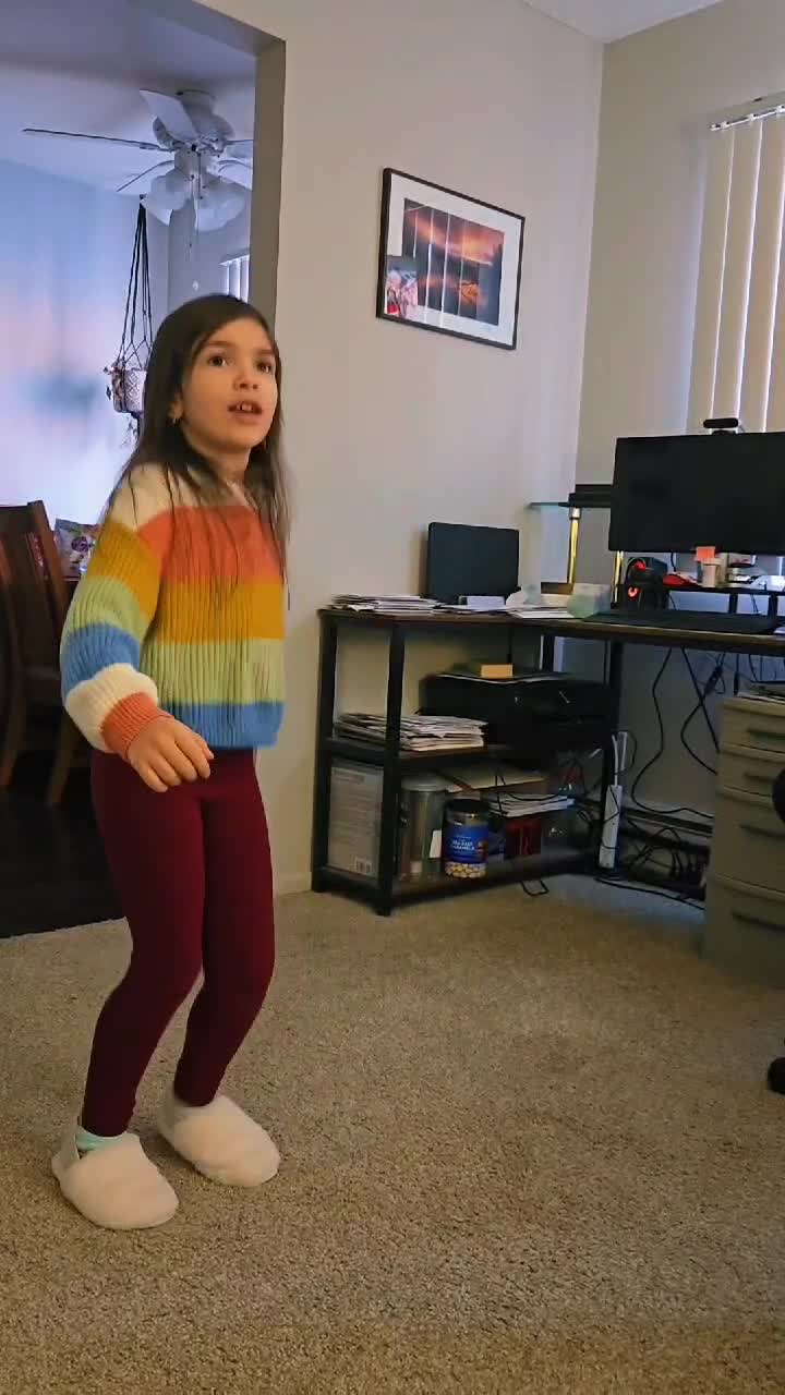 she really tried the Deadpool dance :)) ❤️😁