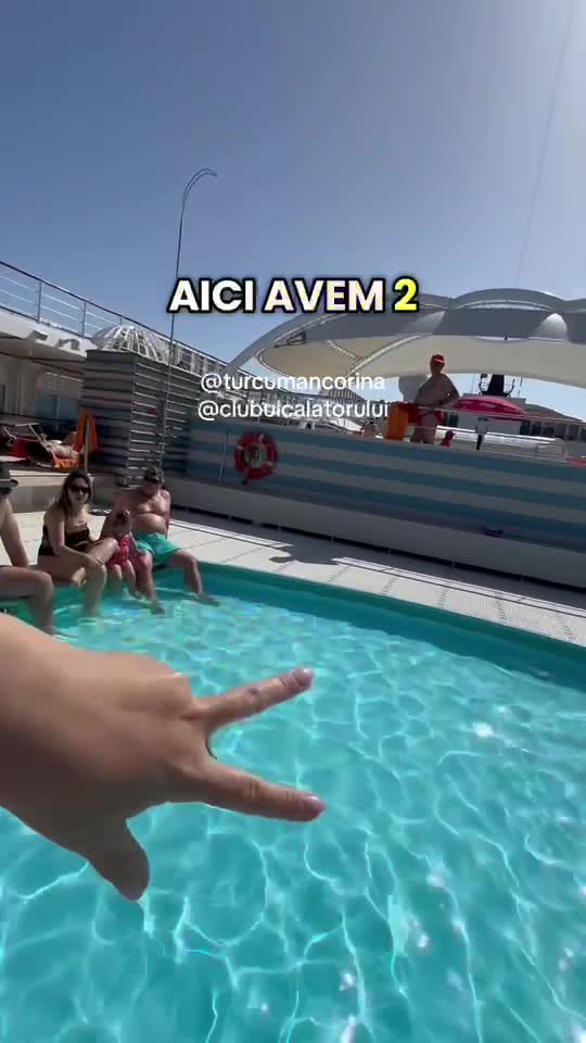 piscinele pe un vas de croazieră