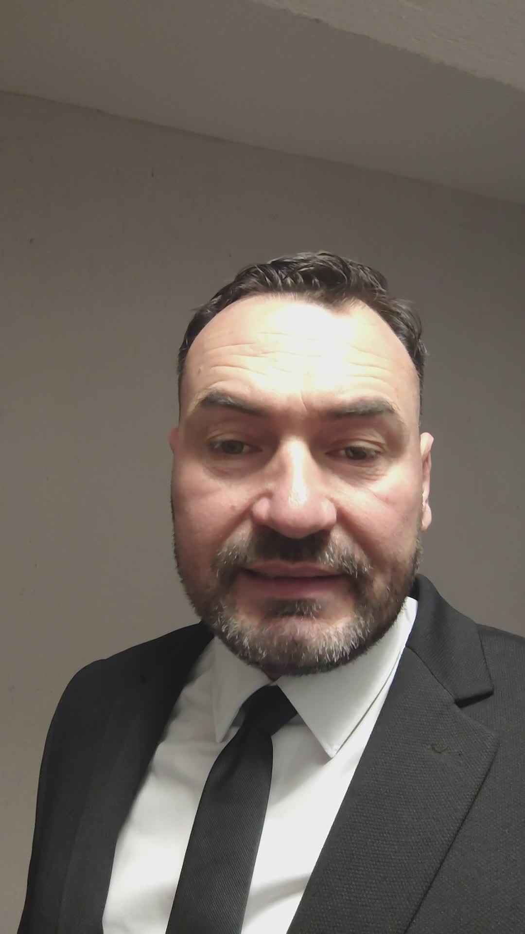 partidul INFINIT lupta pentru dreptate.