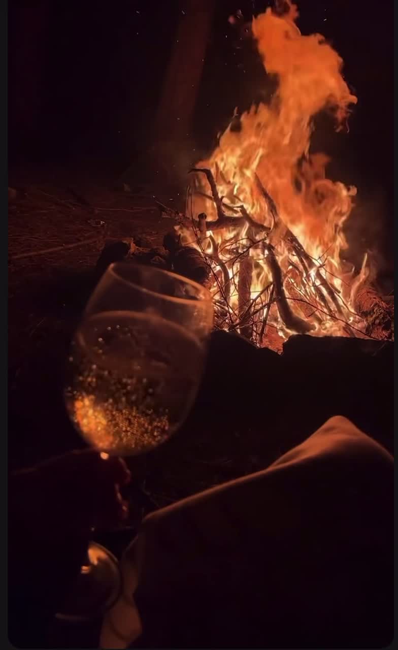 Niciodatã sã nu explici nimănui nimic...
Dispari din viata lor de tot...
O sã isi dea seama mai târziu ce au pierdut...