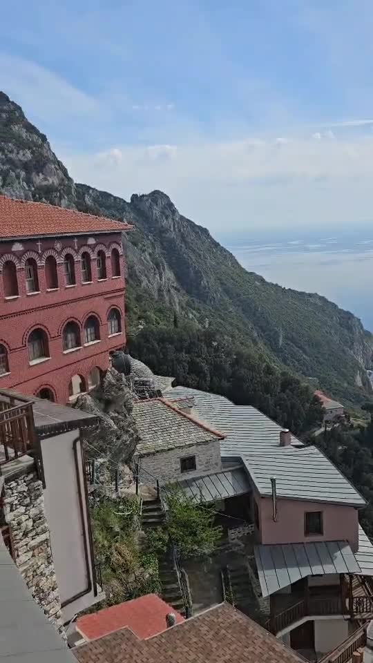 Vedere de la Sfânta Ana din sfantul Munte Athos.