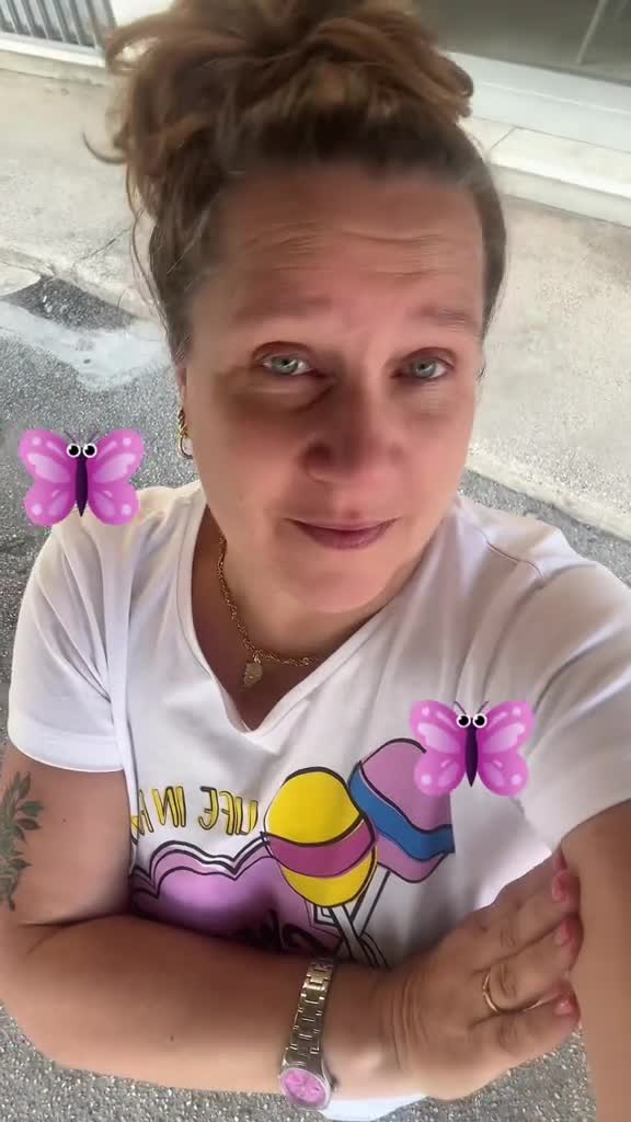 Video de @Mimicaclau