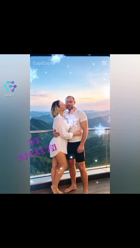wooow...frumos refren ..🥰🥰🥰🥰🥰|||{"overlays":[{"text":"by\ndjCălyn \n🥰🥰🥰🥰","x":0.00370370370370373,"y":0.1369351669941061,"fontSize":26.0,"color":4294967295,"isEmoji":false}]}