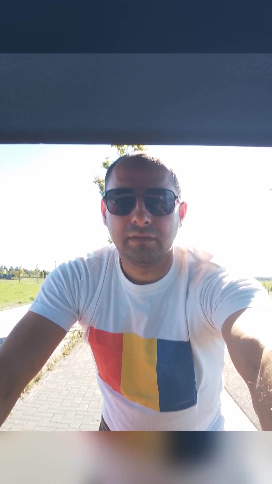 este rușine cum arătați sau ce ? de nu postați normal 🤷🤔🤔|||{"overlays":[{"text":"mă uit pe aplicatia asta nici o persoană nu postează Real toată lumea cu AI","x":0.10833333333333334,"y":0.5028528528528529,"fontSize":26.0,"color":4294967295,"isEmoji":false},{"text":"aa","x":0.44305555555555554,"y":0.8962462462462462,"fontSize":26.0,"color":4294967295,"isEmoji":false}]}