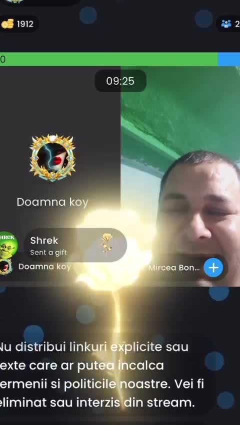 multi ani tuturor femeilor😊
