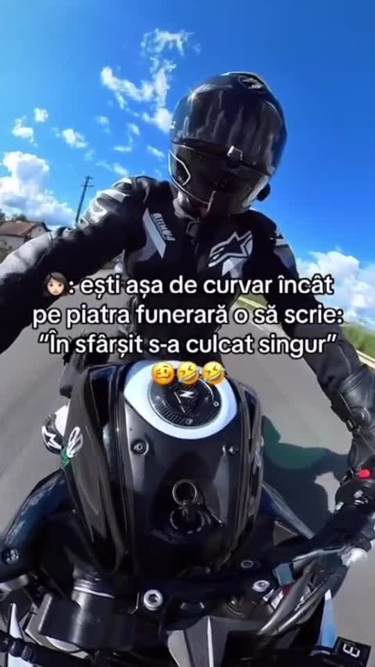 🤗😝😂😂