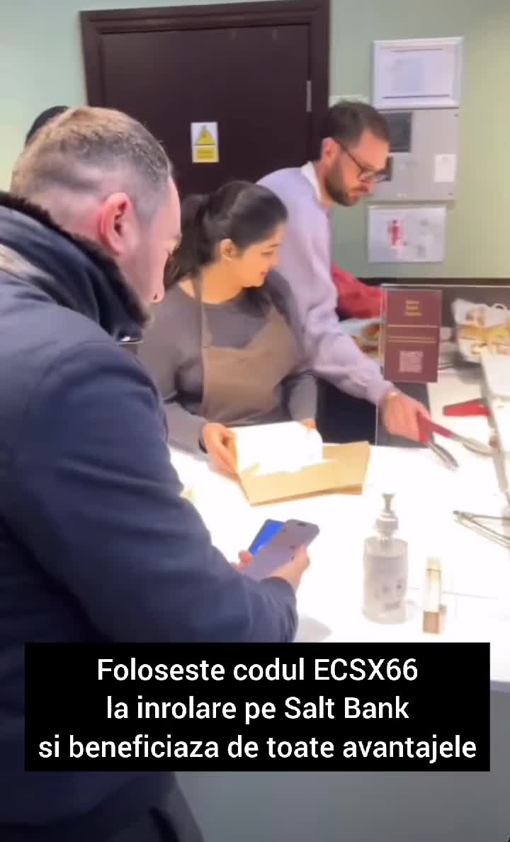 Instalează salt bank și folosește codul ECSX66 la înrolare și primești 400 de lei după pentru fiecare prieten adus în aplicatie mai primești cate 90