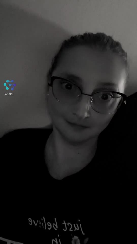 Femeia și berea😀😀😀