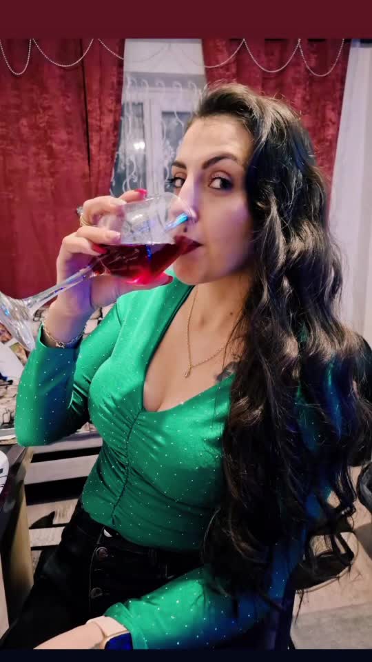 🥂🍾🥰