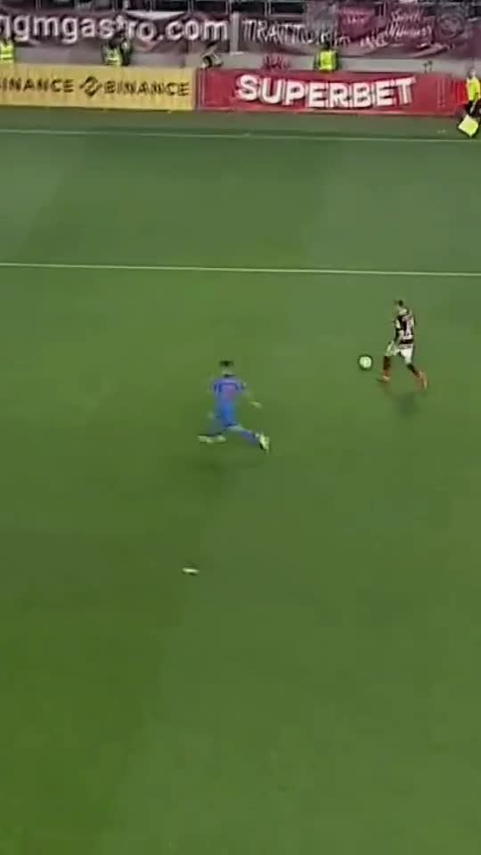 GOOL Rapid! Giuleștenii profită de o gafă a FCSB și reintră în meci! ⚽🔥