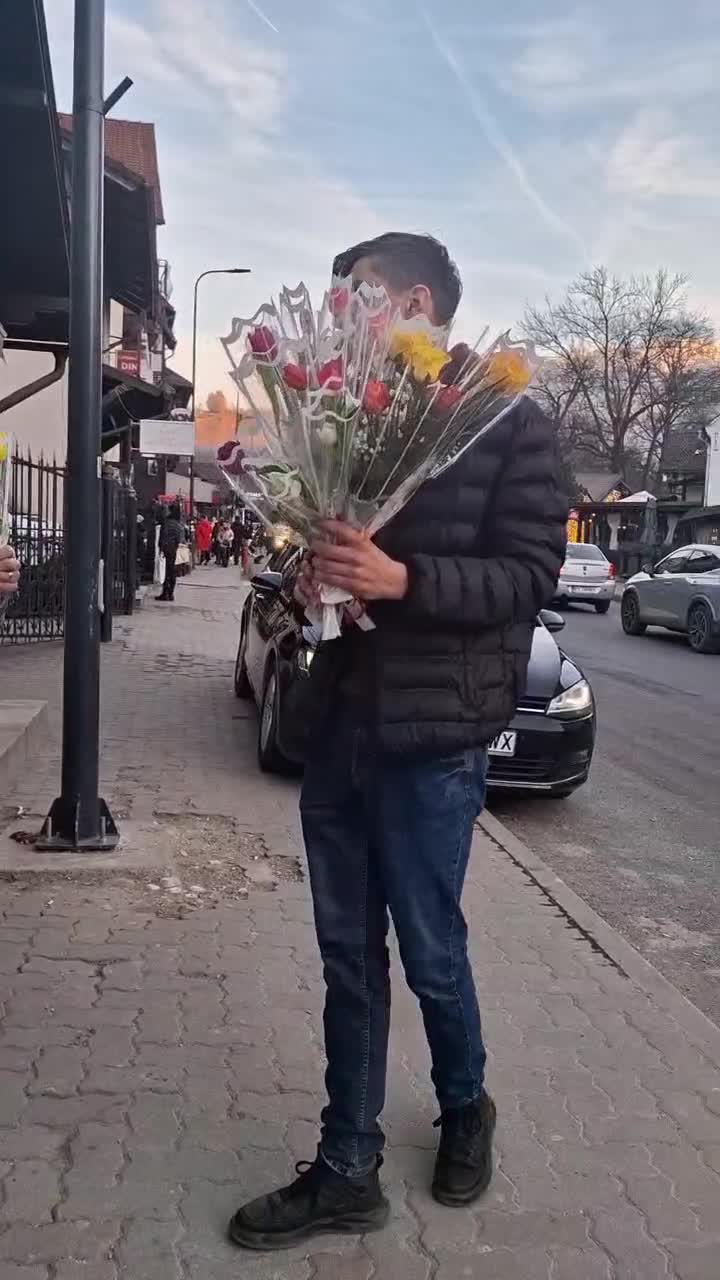 O mică amintire. la mulți ani ! Primăvară fericită ! 🤘🌷  #