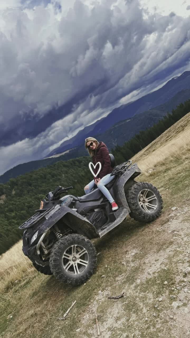 #Girl