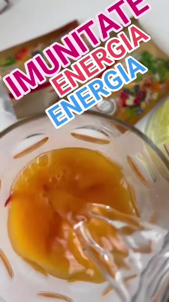 Hei, dacă te simți balonat, greu și obosit, am soluția pentru tine! Zilele mele încep întotdeauna cu acest nectar ☺️. Conține fibre și probiotice,