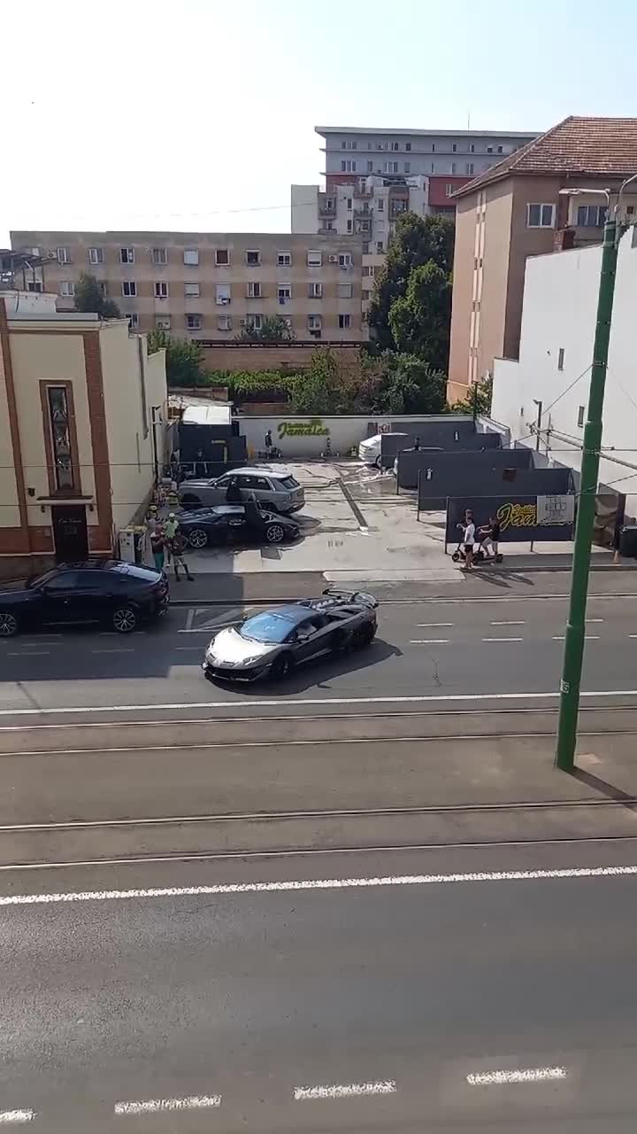 Spălătoria JAMAICA 
calea Romanilor 
Arad