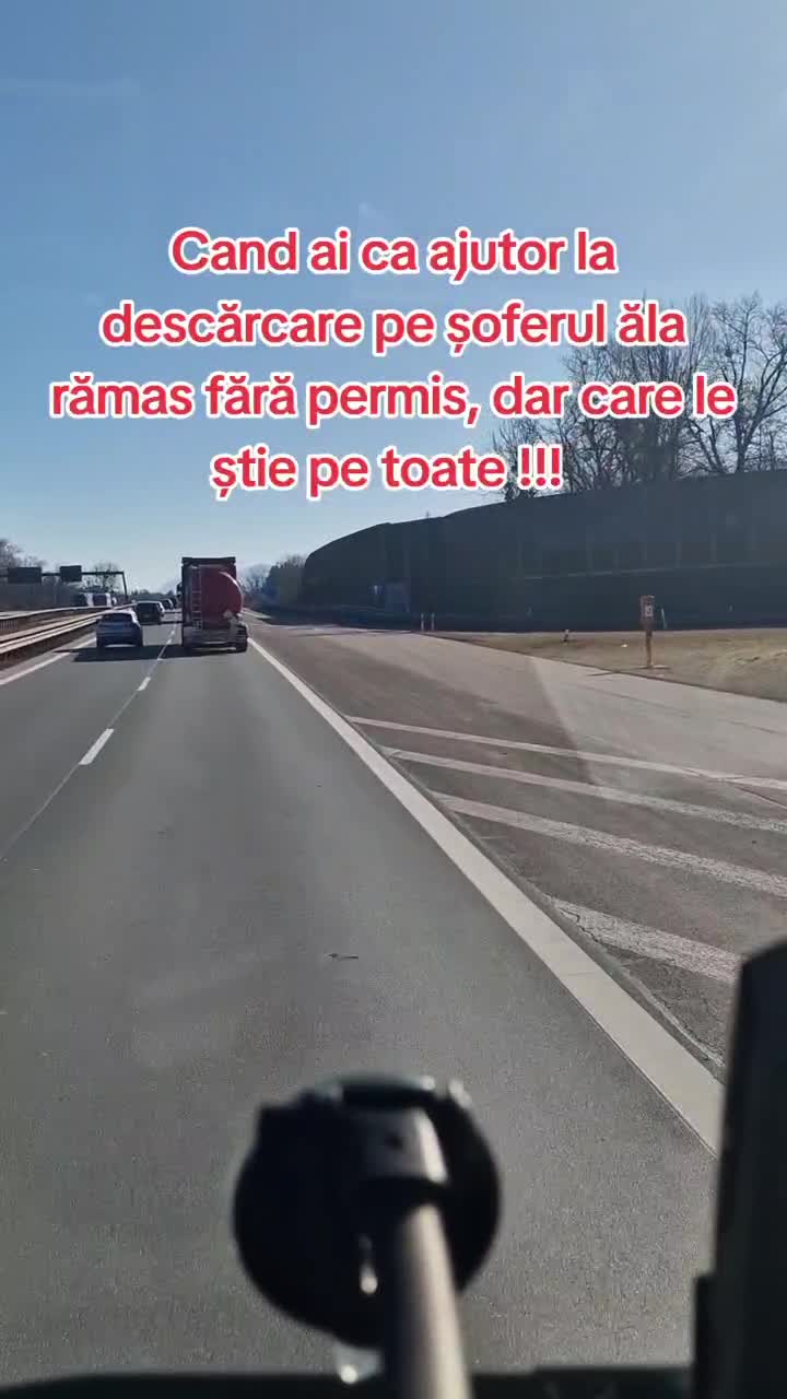 Șofer profesionist! 😂😂😂