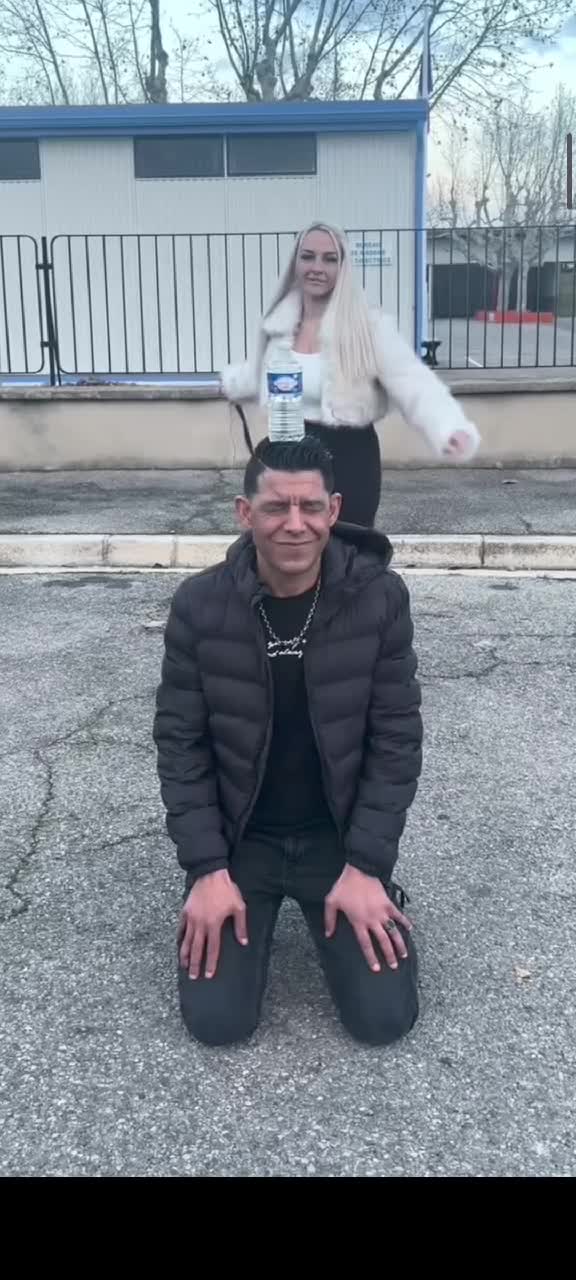 Are țintă nu am ce zice 🤣🤣🤣 la fix🤣🤣🤣