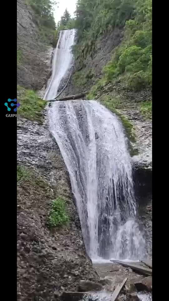 Romania,Cascada Duruitoarea