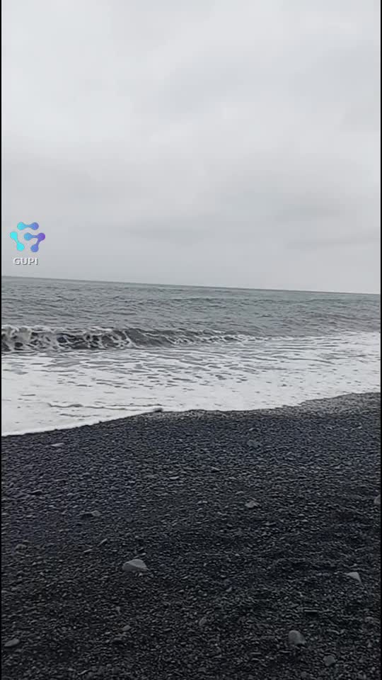 |||{"overlays":[{"text":"ISLANDA \nPlaja Neagră","x":0.5,"y":0.4,"fontSize":26.0,"color":4283215696,"isEmoji":false}]}