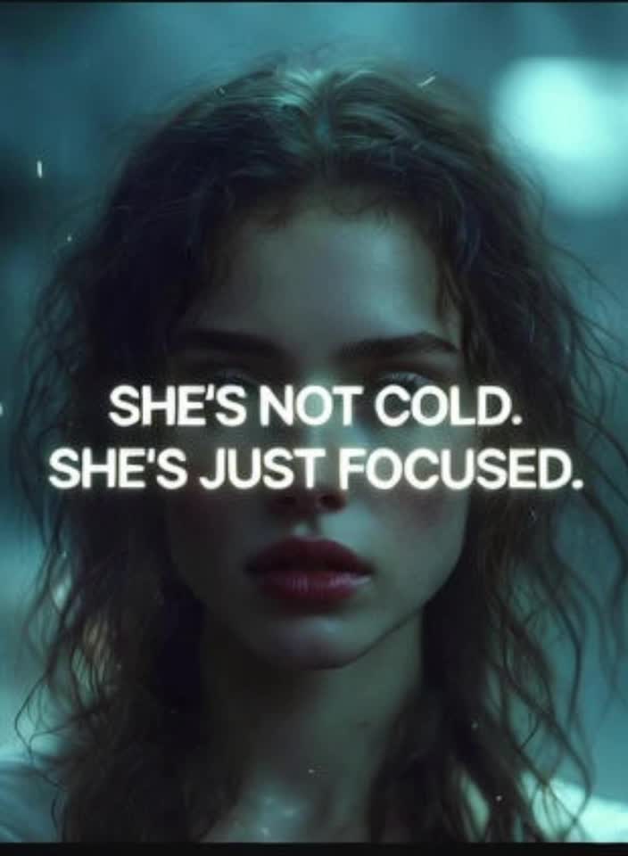 Când îți pui viața pe primul loc, brusc devii „rece”.
Nu. Doar nu mai am timp de drame.
Prioritățile s-au schimbat, scuze. 🔥
Scrie „FOCUS” în coment!
