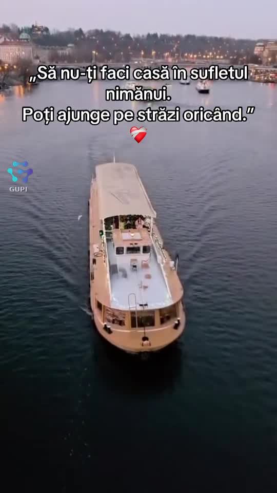 Să nu-ţi faci casă în sufletul nimănui. 
Poți ajunge pe pe străzi  oricând❤️‍🩹