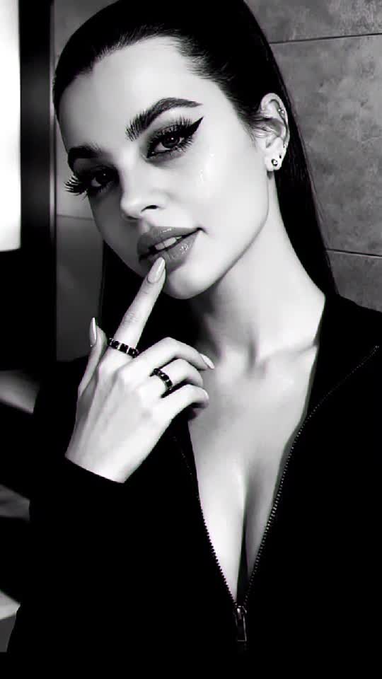 🩶🫦🦋