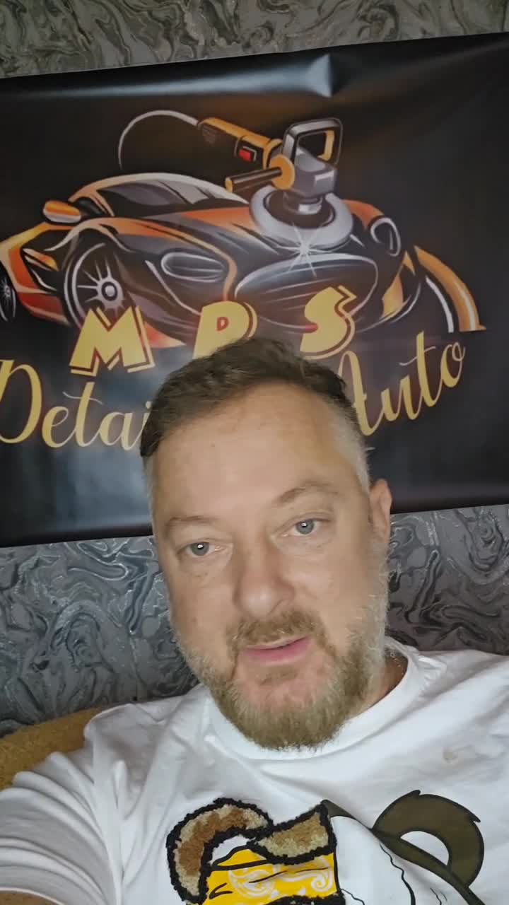 Romanii din uk dorm?