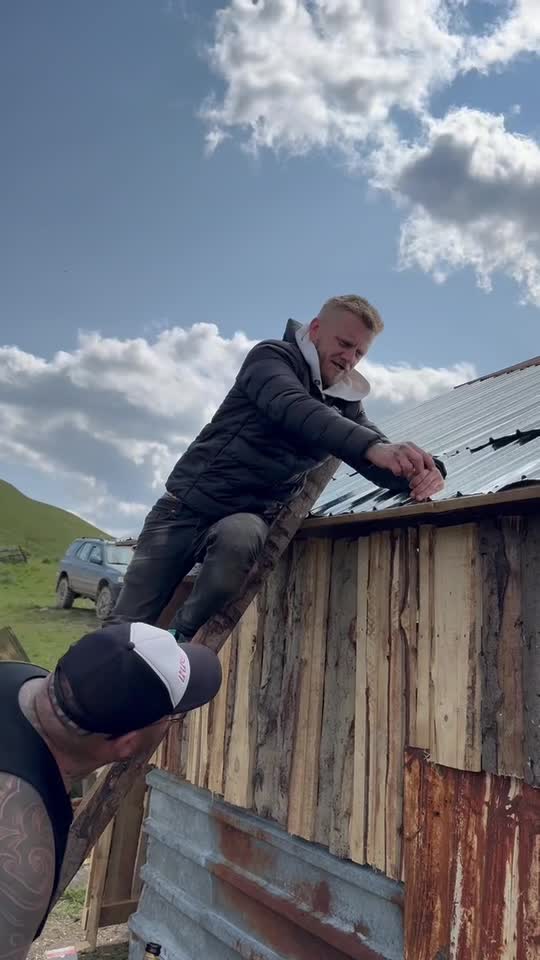 un like și o urmărire vă rog frumos , dau înapoi garantat