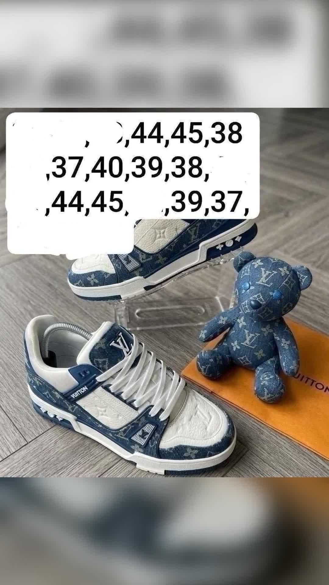 ADIDASI LV UNISEX 
DETALII IN PRIVAT 

|||{"overlays":[{"text":"Adidasi Lv \nDetalii în privat","x":0.09583333333333344,"y":0.24514177693761827,"fontSize":26.0,"color":4294967295,"isEmoji":false}]}