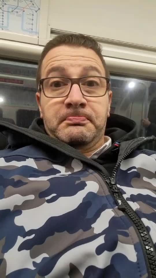 🇬🇧   ÂNIA     âni  ânia
