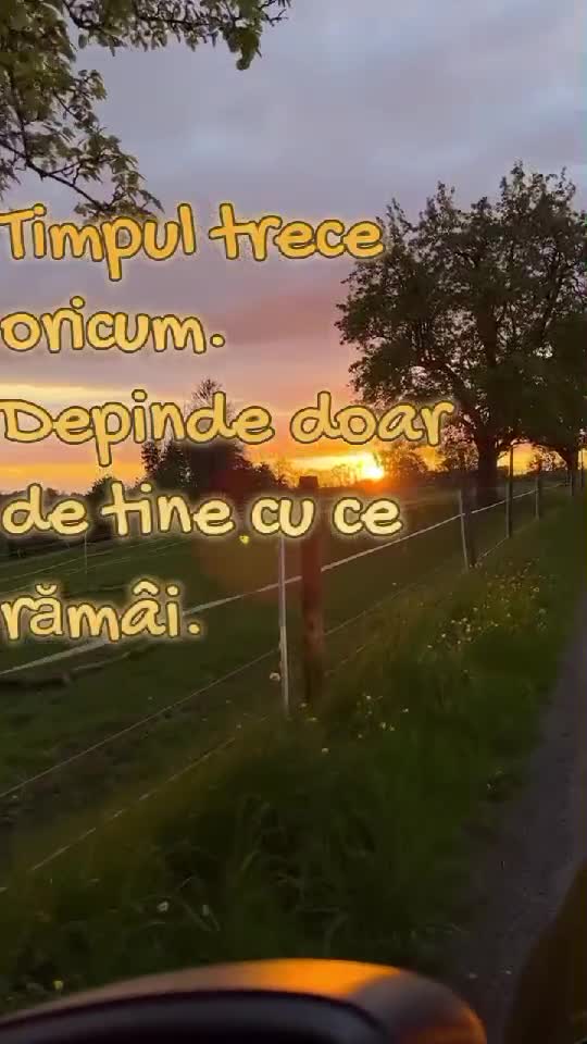 Te uiți zilnic la ce fac alții online? Poate e momentul să fii tu cel urmărit.