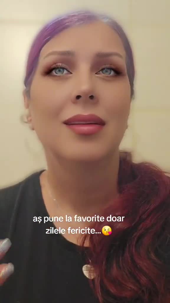 😘