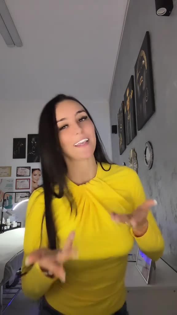 Video de @andreeaboka