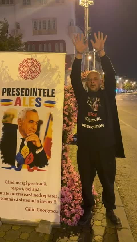 Eliberați patrioții!!! 
Eliberați președintele României, domnul Călin Georgescu!!!!