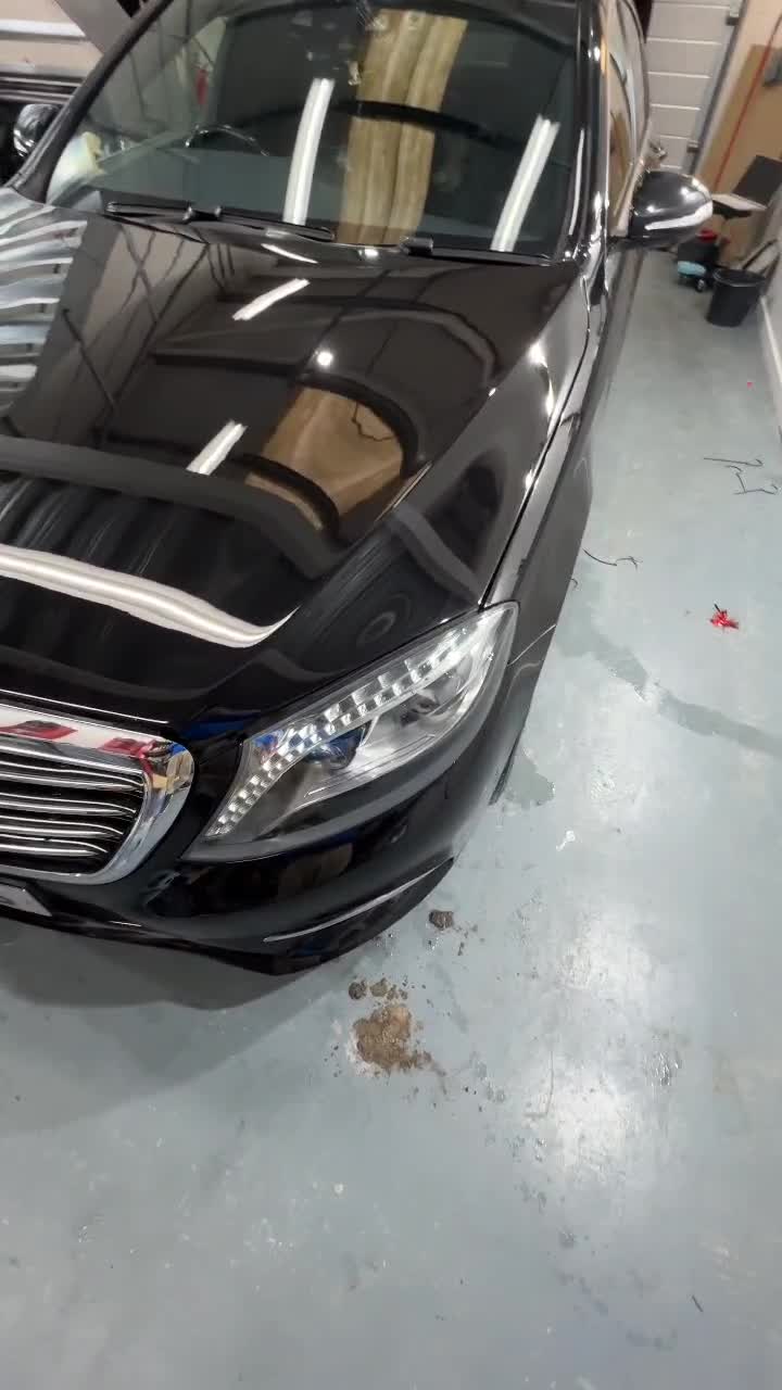 LONDON DETAILING CENTER.
